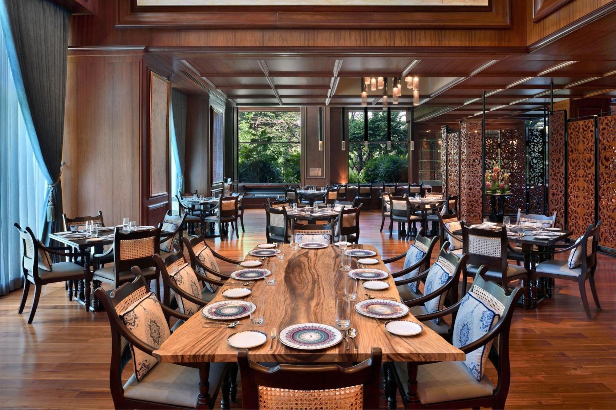 Sheraton Grand Bengaluru Whitefield Hotel & Convention Center Екстериор снимка