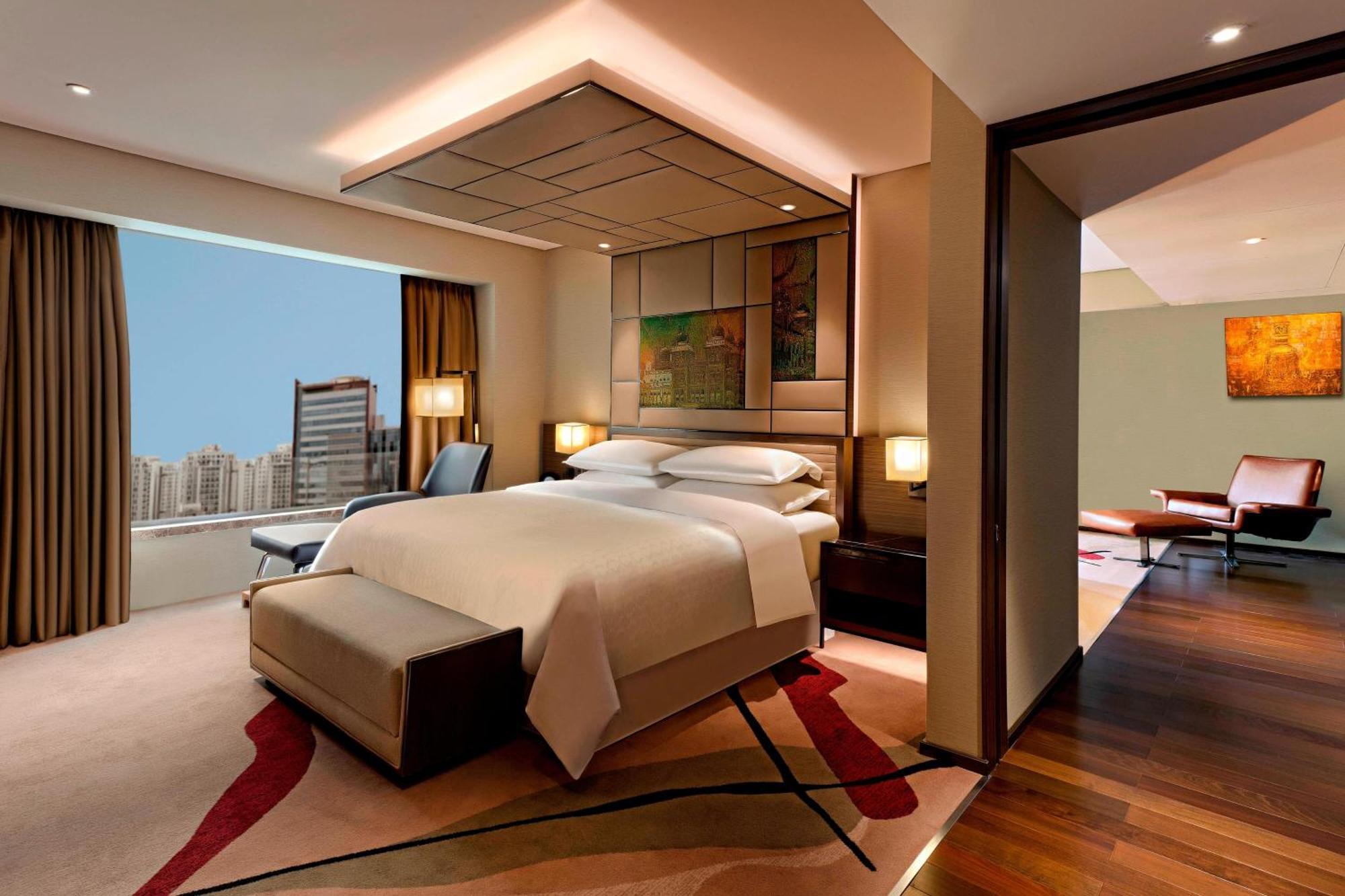 Sheraton Grand Bengaluru Whitefield Hotel & Convention Center Екстериор снимка