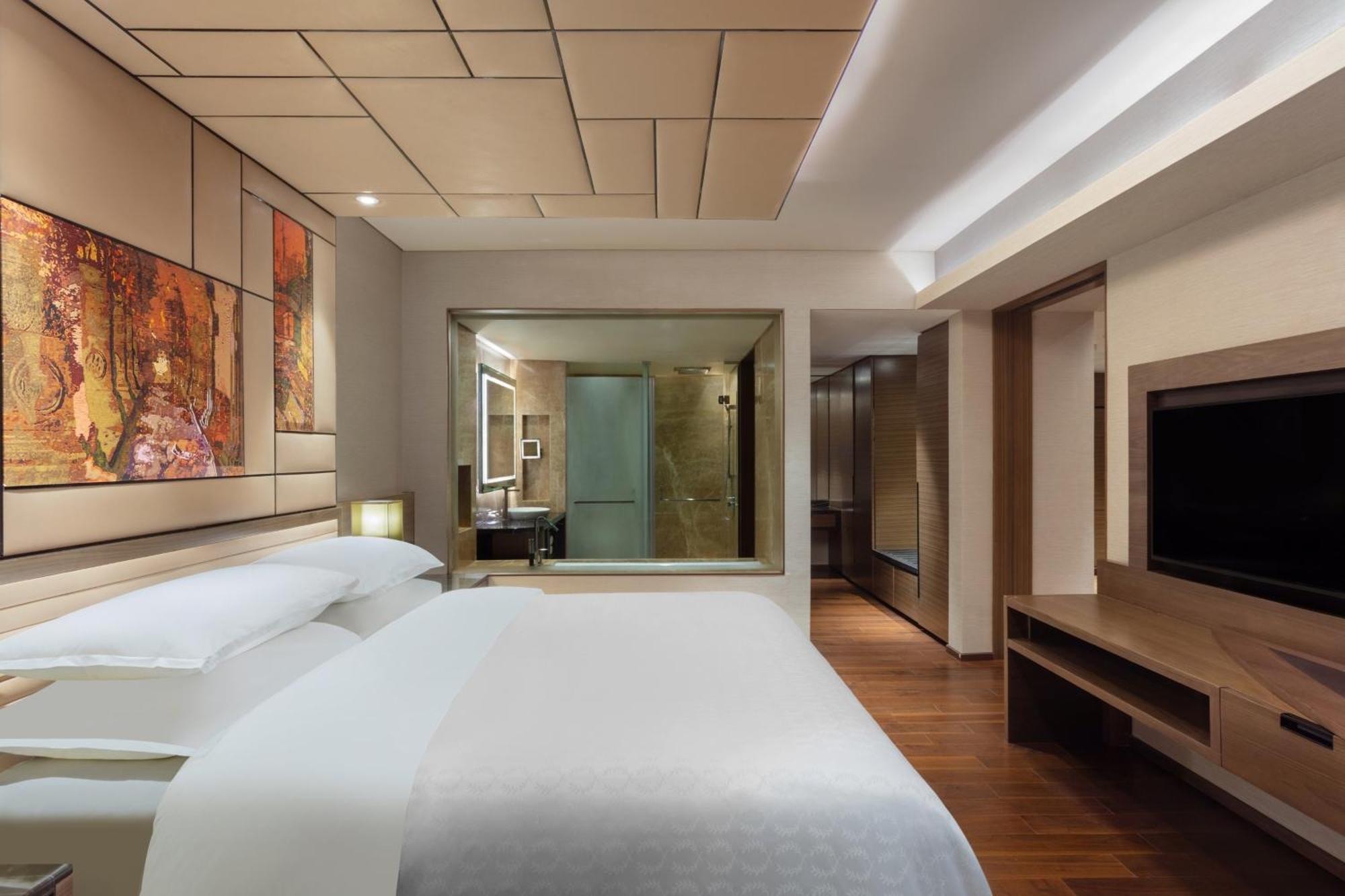 Sheraton Grand Bengaluru Whitefield Hotel & Convention Center Екстериор снимка